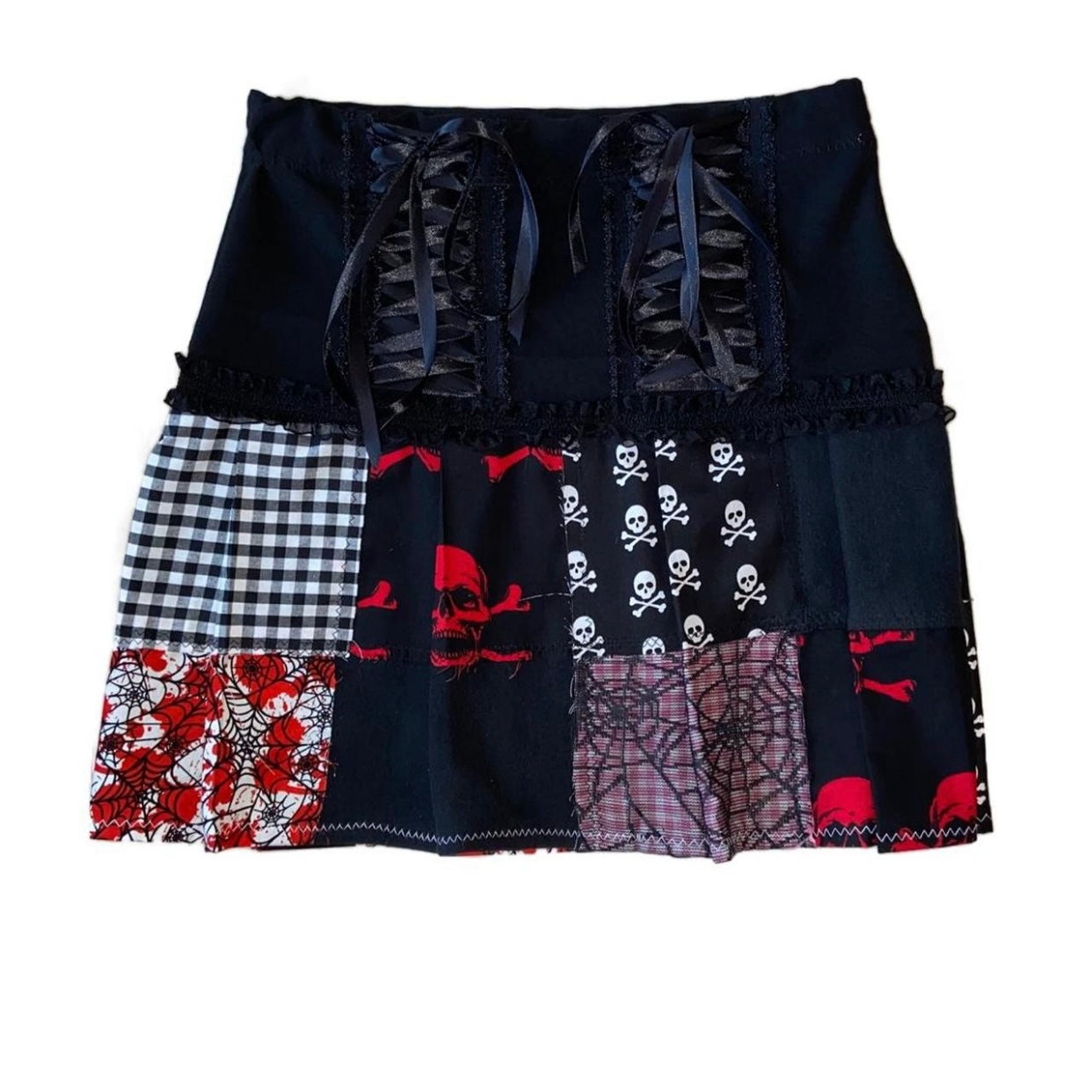 gore whore skirt ✮ S/M